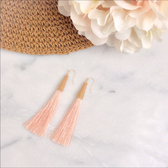 Island Pink Tassel Earrings NEW - Picture 2 of 2
